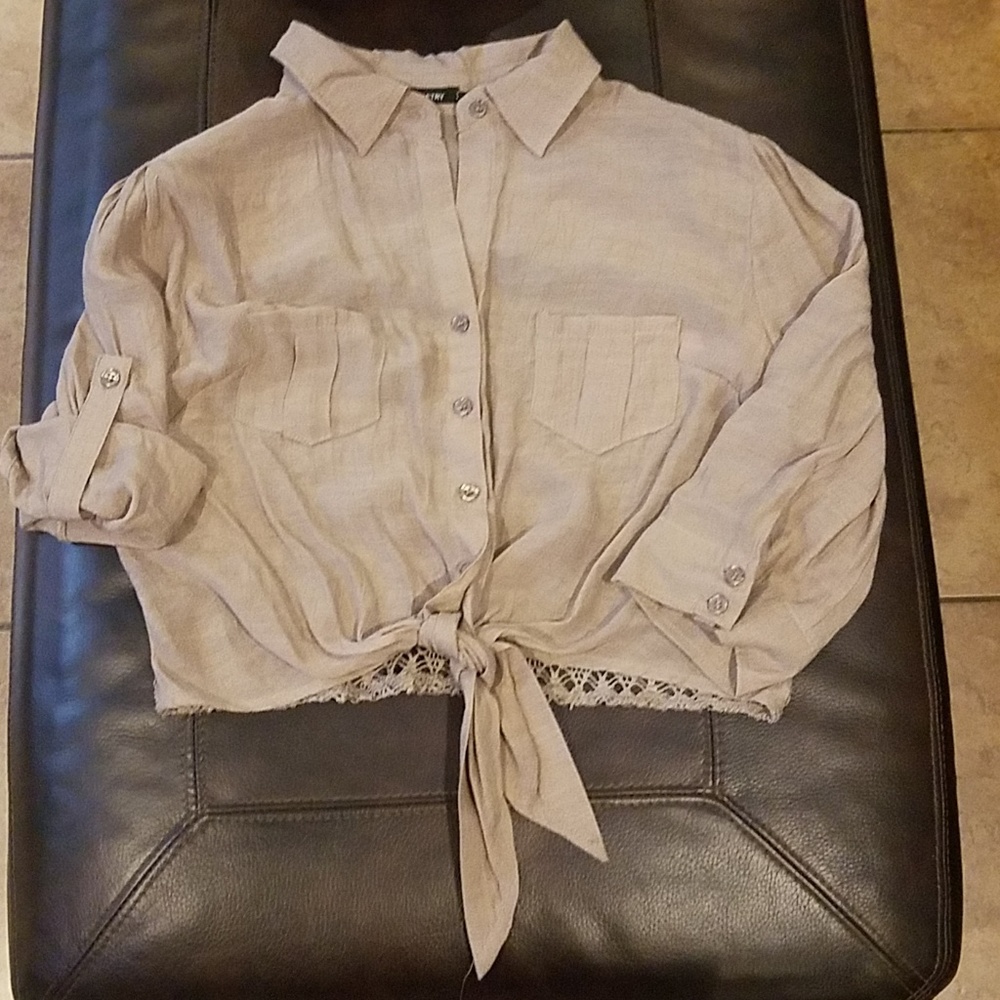 Crop button up blouse... WORN ONCE!